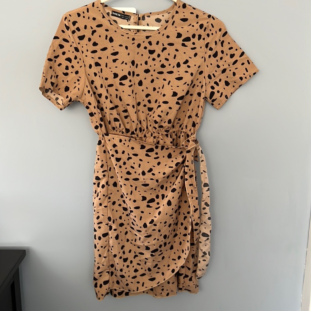 Women’s brand new dress